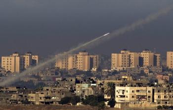إطلاق صاروخ من غزة باتجاه إسرائيل -صورة ارشيفية-