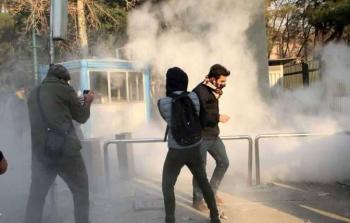 تظاهرات إيران اندلعت في مدن عدة