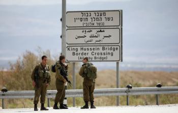 جيش الاحتلال الإسرائيلي على جسر الملك حسين - ارشيفية -