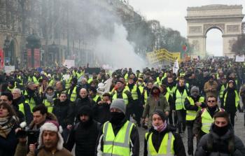 احتجاجات السترات الصفراء في فرنسا