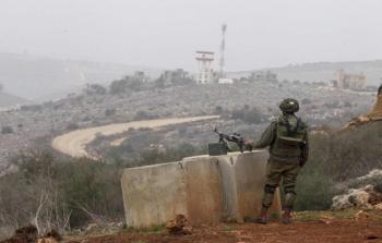الجيش الإسرائيلي يراقب الحدود الشمالية مع لبنان