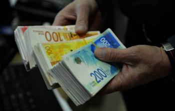 خبير اقتصادي يحذر من 3 سيناريوهات محتملة لصرف أموال المقاصة