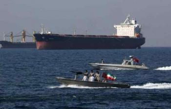 احتجاز سفينة في خليج عمان