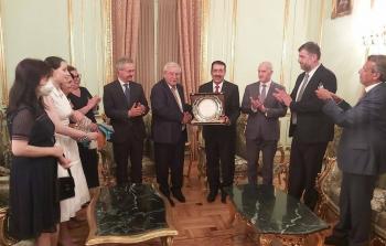 قنصل فلسطين بالإسكندرية يتسلم عمادة السلك الدبلوماسي