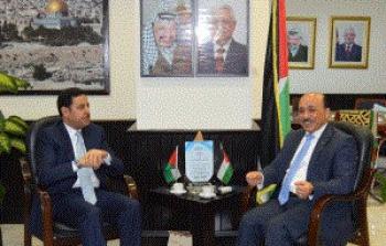 تفاصيل اجتماع الوزير الحساينة مع السفير الاردني