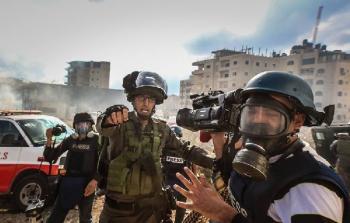 التجمع الإعلامي الفلسطيني يطالب بإطلاق سراح الأسرى الصحفيين