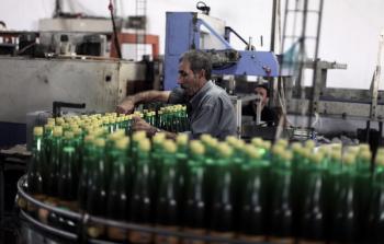 انخفاض الرقم القياسي لكميات الإنتاج الصناعي بفلسطين
