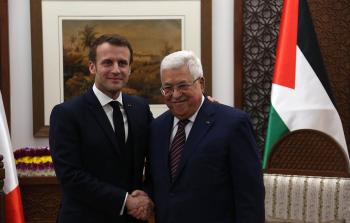 الرئيس محمود عباس والرئيس الفرنسي ماكرون