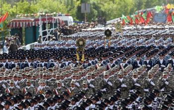 عرض عسكري في ايران