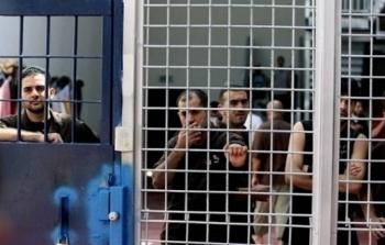 أسرى فلسطينيون في سجون الاحتلال -ارشيف-