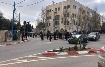 انتشار الاجهزة الامنية في محيط مقر المجلس التشريعي برام الله