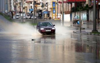 هطول الأمطار بغزة