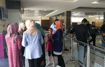 المسافرون في صالة معبر رفح جنوب قطاع غزة