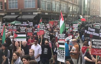 تظاهرة أمام السفارة الإسرائيلية بلندن دعما لحقوق الشعب الفلسطيني