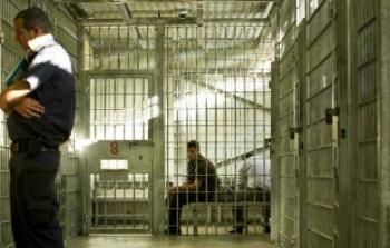 اسير في سجون الاحتلال - أرشيفية
