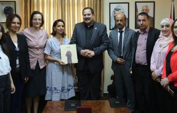 توقيع اتفاقية تعاون بين التربية والمتحف الفلسطيني