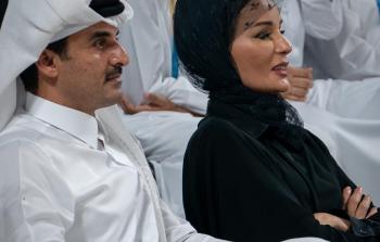 أمير قطر ووالدته موزة