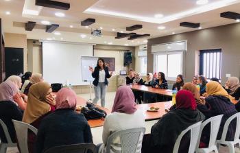 المركز الفلسطيني ومركز لاجئ في مخيم عايدة يطلقان مبادرة نسوية