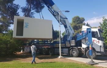 جيش الاحتلال ينشر غرفا محصنة في غلاف غزة