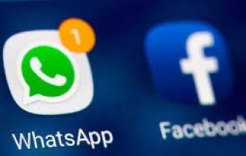 واتس اب وفيسبوك