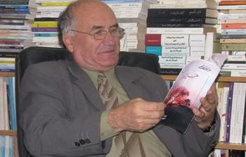 الأديب الراحل فاروق مواسي 