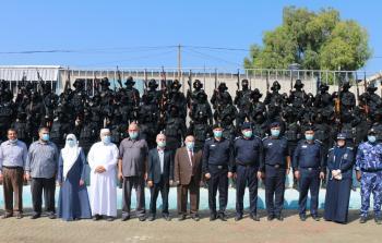 بحر ووفد من التشريعي بغزة يزور مقر الشرطة 