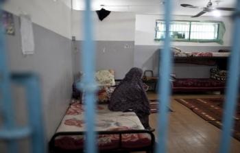 إحدى الاسيرات في سجون الاحتلال الاسرائيلي