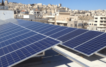 محطة توليد كهرباء من الطاقة الشمسية