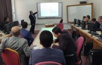 خلال عقد اجتماع كلية العلوم الانسانية