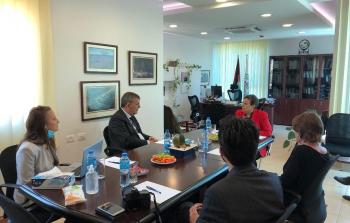 عشراوي: استهداف 