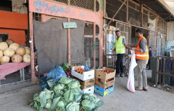 بلدية غزة تشرع بحملة لمكافحة القوارض في أسواق المدينة