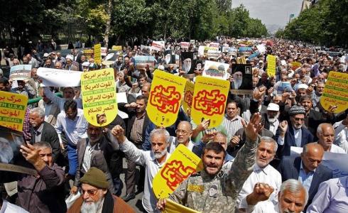 ايران تنظم مسيرة حاشدة رفضاً لقرار نقل السفارة إلى القدس