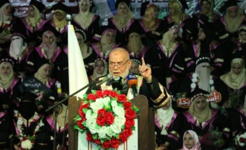 خلال حفل تخريج بجامعة الأمة