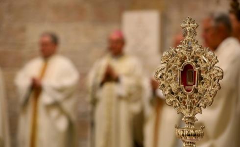  القطعة الأثرية من مذود السيد المسيح التي ستصل اليوم إلى بيت لحم