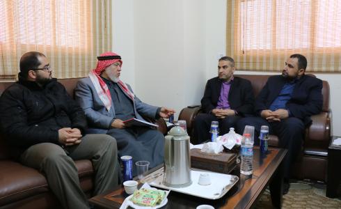 النائب د. مروان أبو راس يستقبل وفداً من هيئة التوجيه السياسي والمعنوي