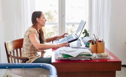 العمل-من-المنزل- كورونا - العمل بالمنزل