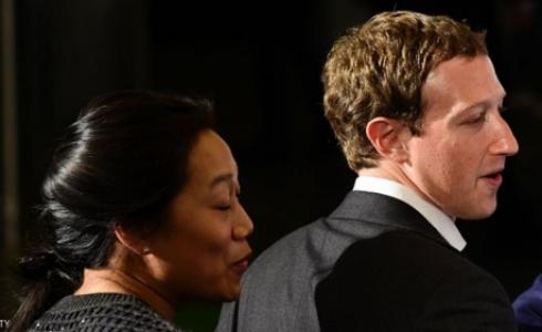 مارك زوكربرغ وزوجته بريسكيلا