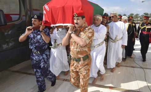جثمان قابوس بن سعيد يوارى الثرى في مسقط
