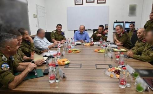 اجتماع بينيت مع قادة جيشه - أرشيفية