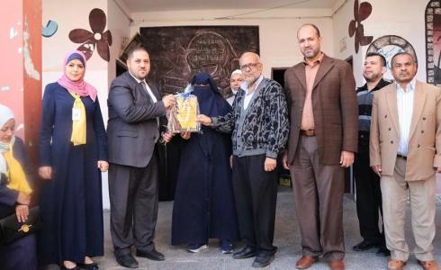 البنك الإسلامي الفلسطيني يتبرع بمحطة طاقة شمسية لمدرسة بني سهيلا الأساسية بنات