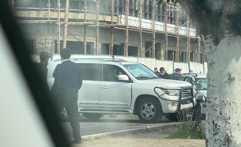 اصابة في حادث سير بين سيارة دبلوماسية فرنسية وأخرى فلسطينية بغزة