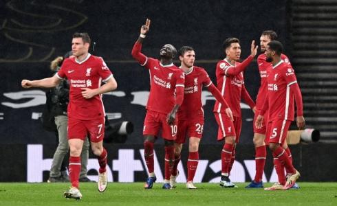 ليفربول فاز على توتنهام وصعد للمركز الرابع