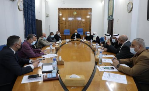لجنتا الرقابة والتربية بالمجلس التشريعي
