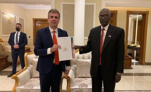 ايلي كوهين زار السودان على رأس وفد إسرائيلي