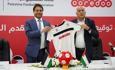 Ooredoo والاتحاد الفلسطيني لكرة القدم تجددان اتفاقية الرعاية