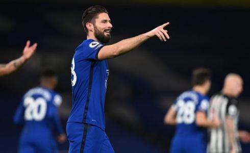 أولفيه جيرو سجل الهدف الأول لتشيلسي