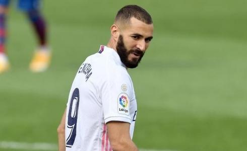 مهاجم ريال مدريد كريم بنزيما