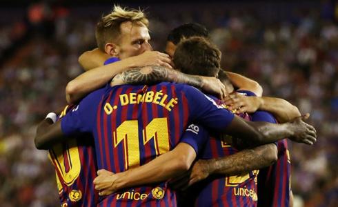 لاعبي برشلونة