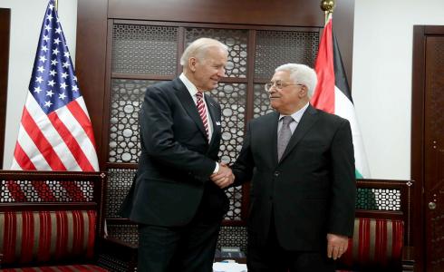 الرئيس الفلسطيني محمود عباس ونظيره الأميركي جو بايدن - أرشيف