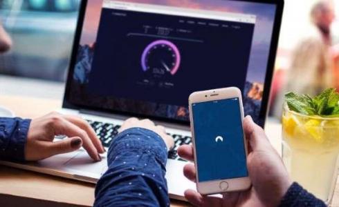 انترنت - تعبيرية